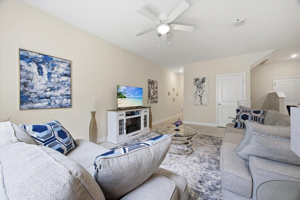 1365 Shinnecock Hills, Davenport, FL 33896