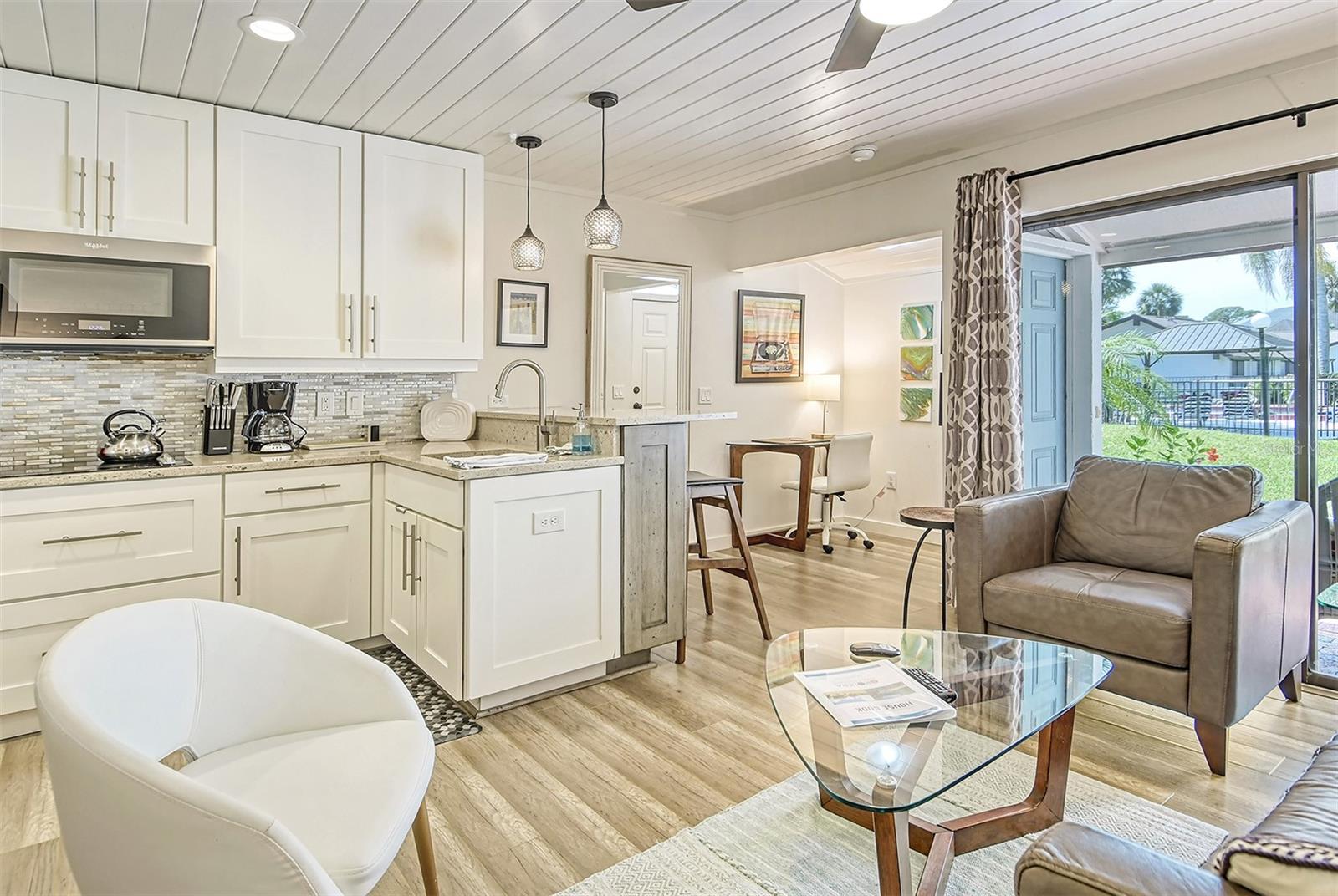 3545 Longmeadow Unit 23, Sarasota, FL 34235