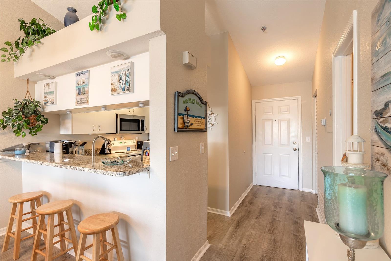 402 Bouchelle Unit 204, New Smyrna Beach, FL 32169