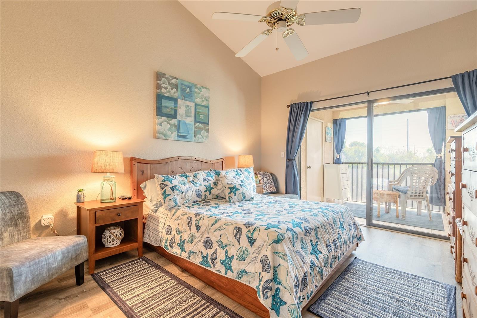402 Bouchelle Unit 204, New Smyrna Beach, FL 32169