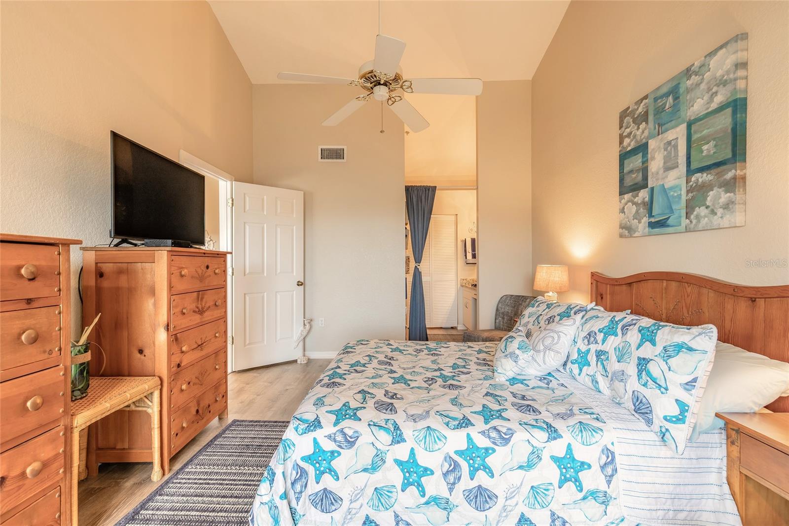 402 Bouchelle Unit 204, New Smyrna Beach, FL 32169