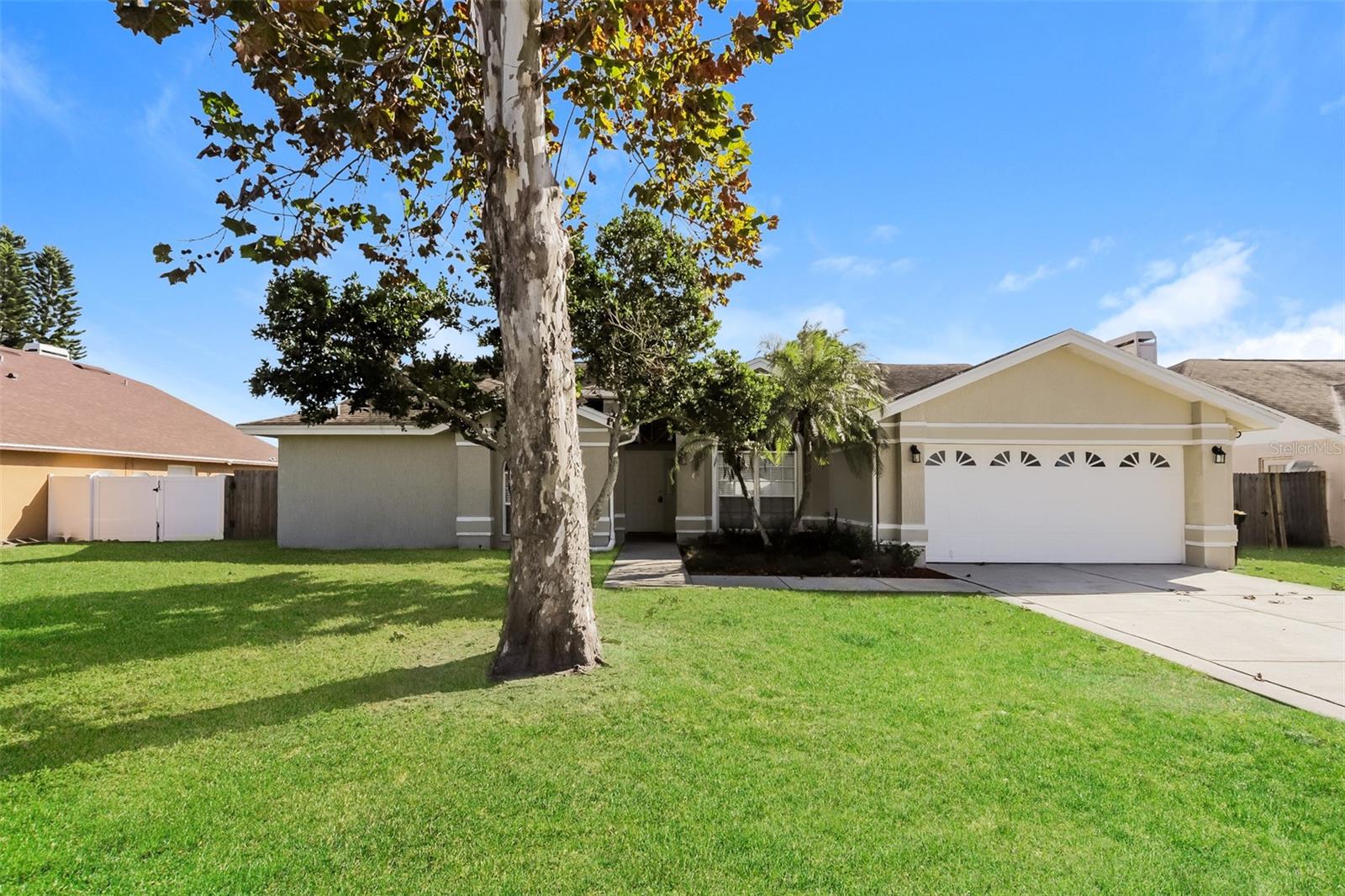 5238 Montserrat, Lakeland, FL 33812