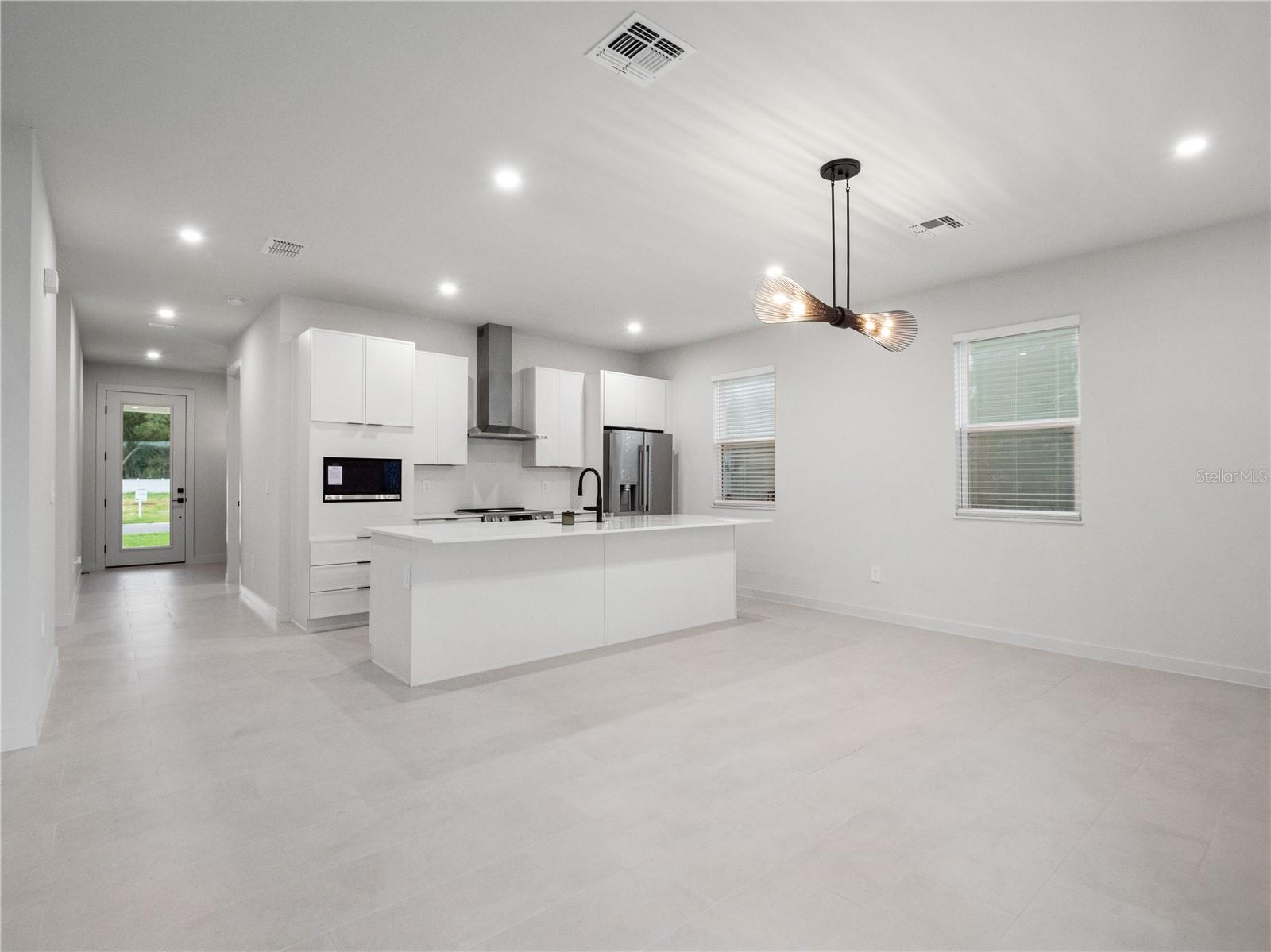 446 Skyfield, Lady Lake, FL 32159
