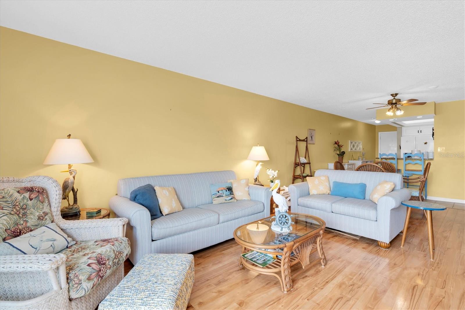 285 107th Unit 701, Treasure Island, FL 33706