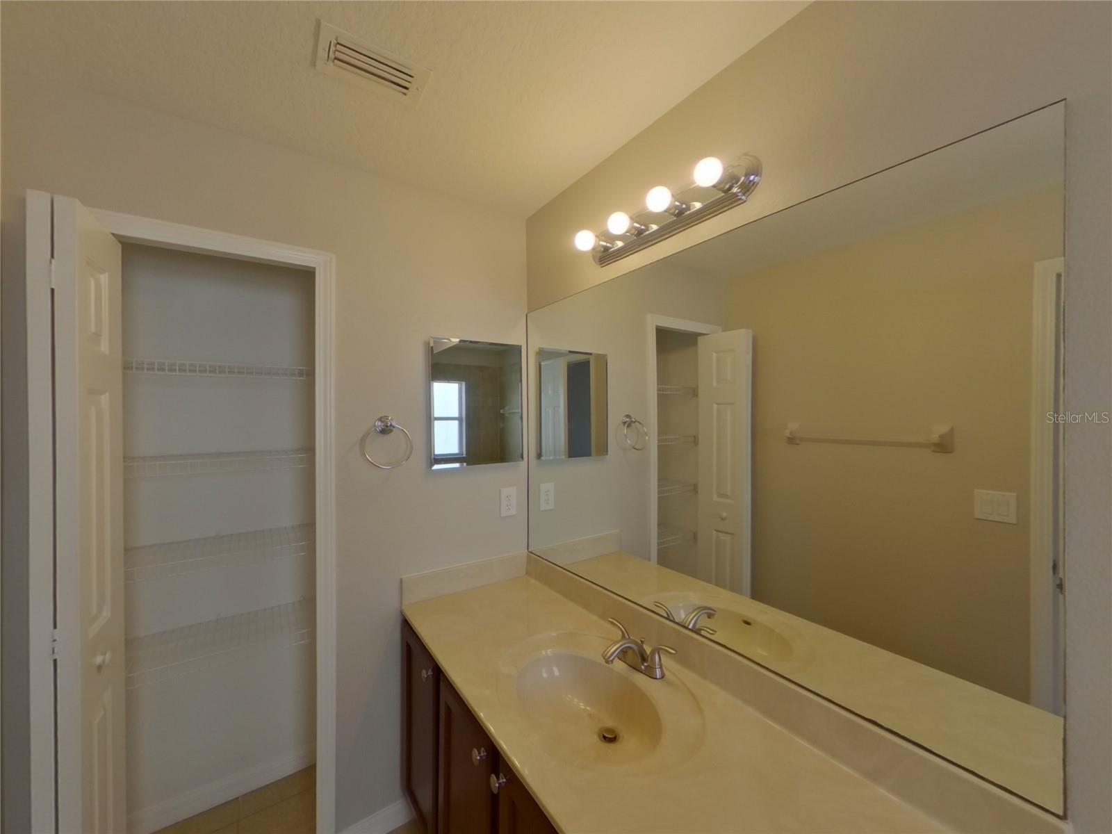 15512 Telford Spring, Ruskin, FL 33573
