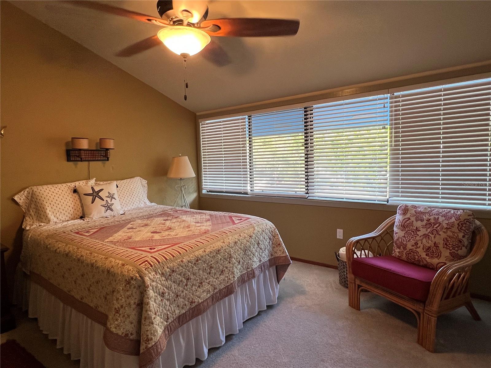 850 3rd Unit 2, Cedar Key, FL 32625