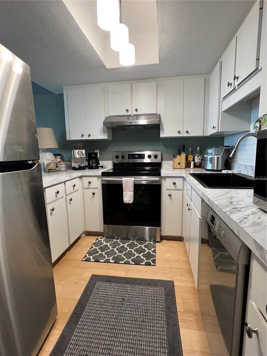 850 3rd Unit 2, Cedar Key, FL 32625
