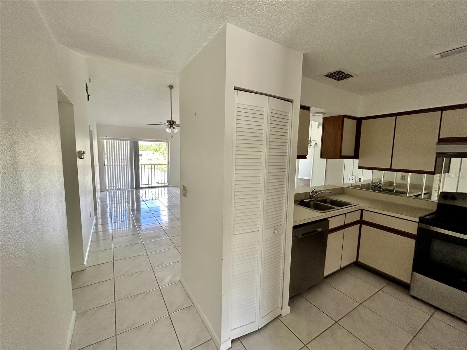 6519 Spring Flower Unit 24, New Port Richey, FL 34653