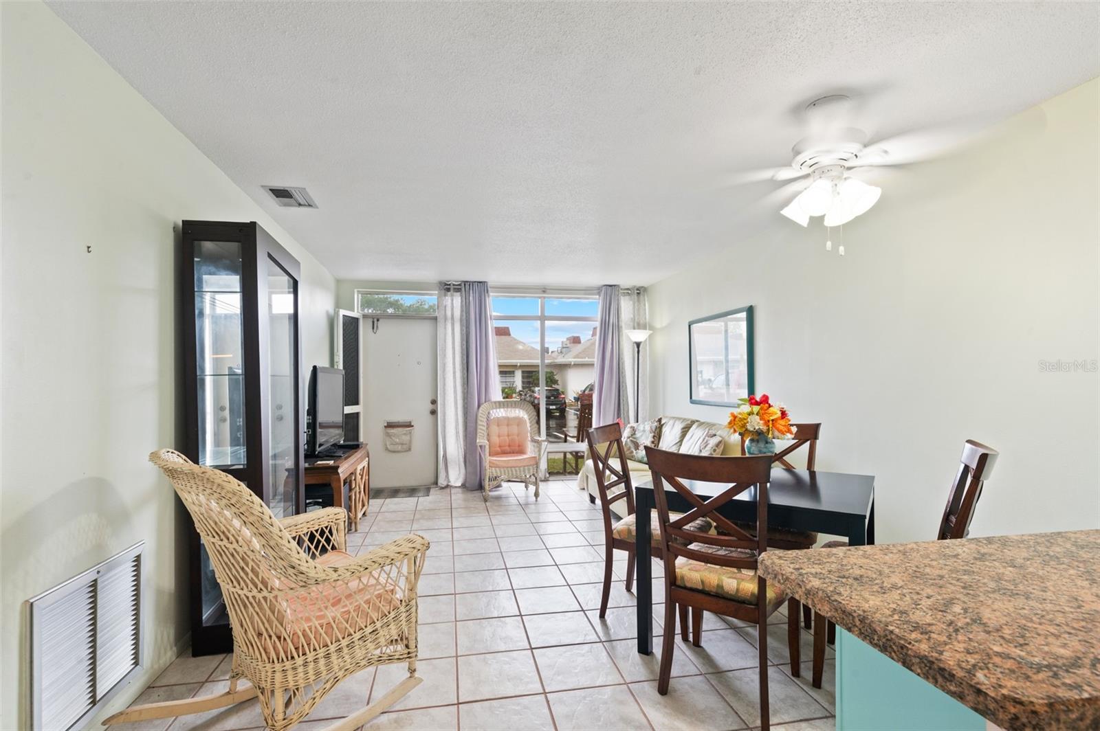 4351 Tahitian Gardens Unit C, Holiday, FL 34691