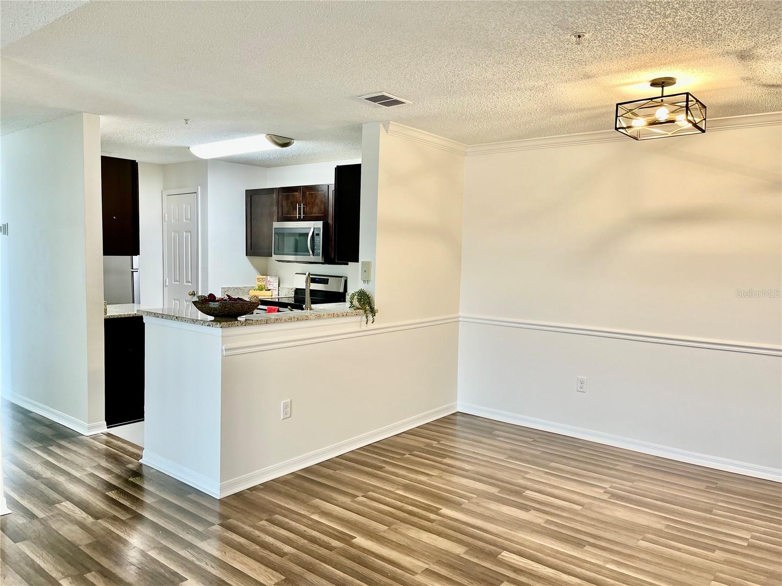 1939 Summer Club Apt Unit 315, Oviedo, FL 32765