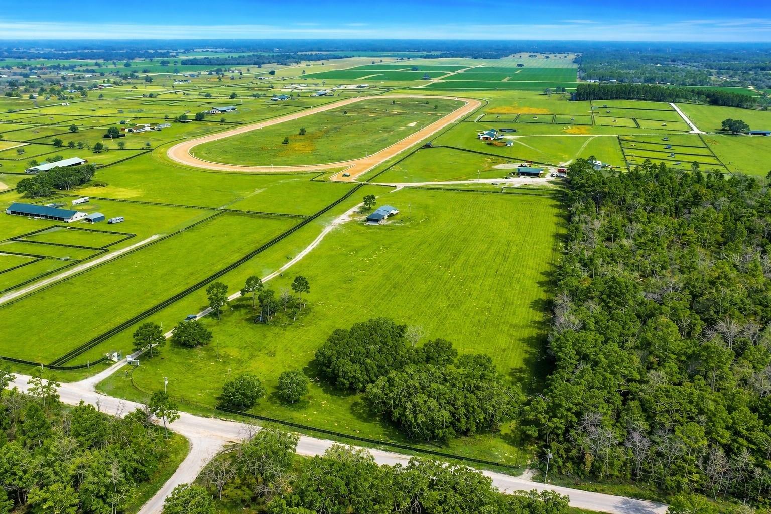 12451 20th, Williston, FL 32696