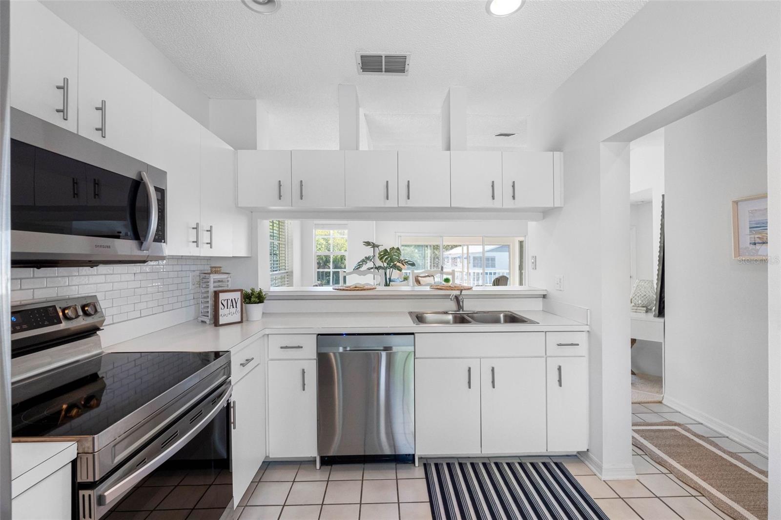 11351 Shipwatch Unit 1841, Largo, FL 33774
