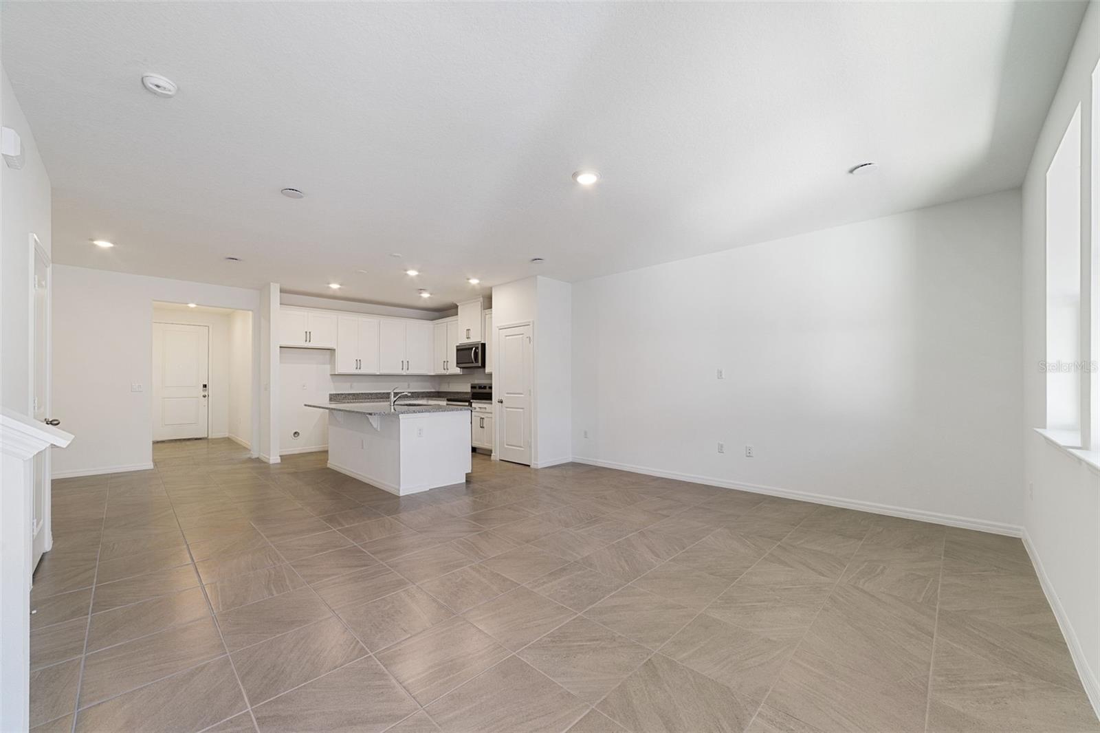 684 Lola, Oviedo, FL 32765