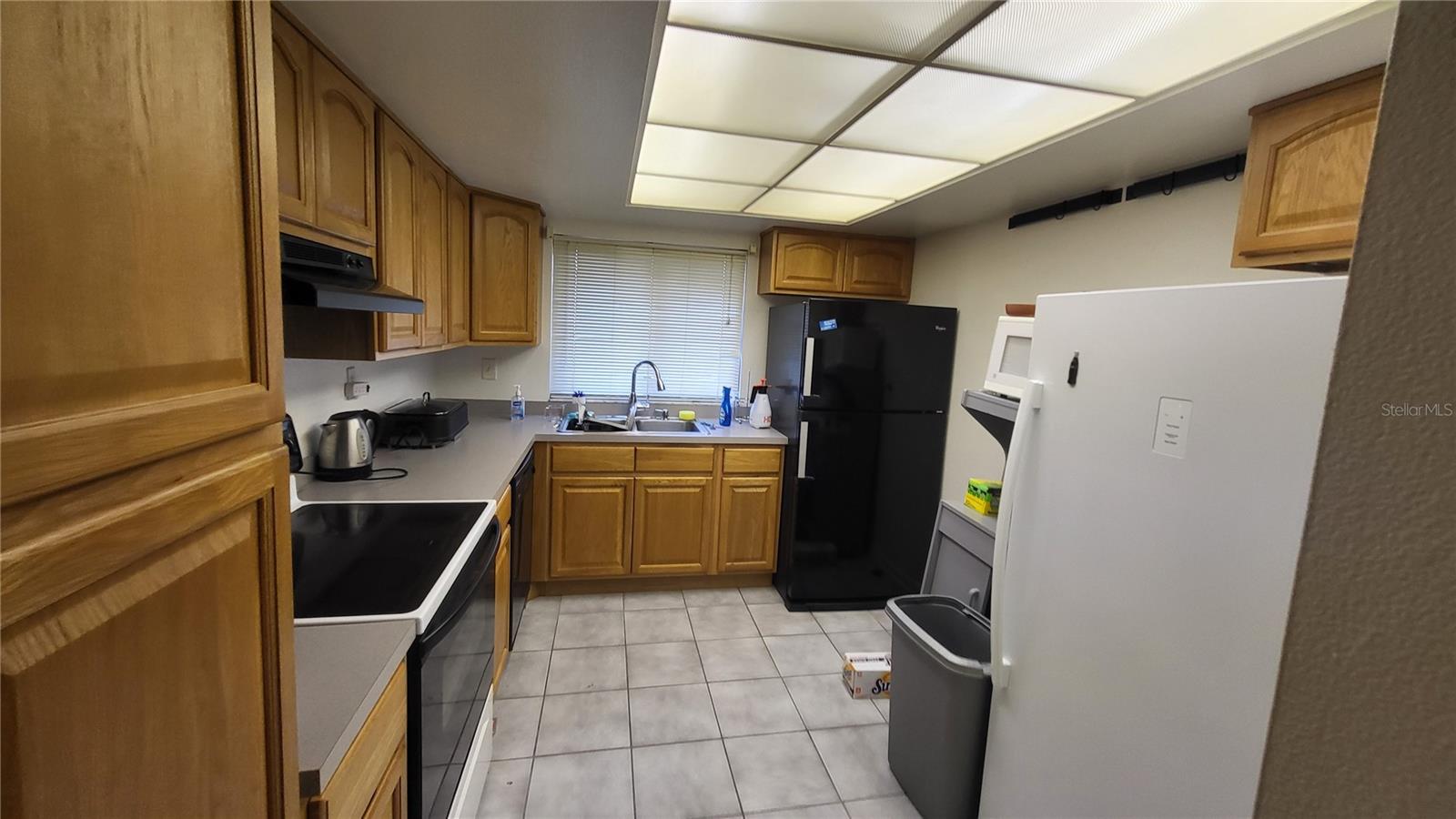 875 Village Unit 102, St Petersburg, FL 33716