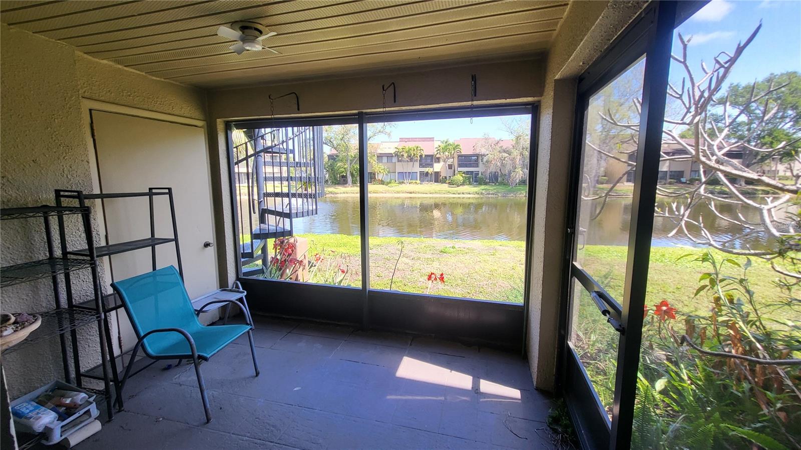 875 Village Unit 102, St Petersburg, FL 33716