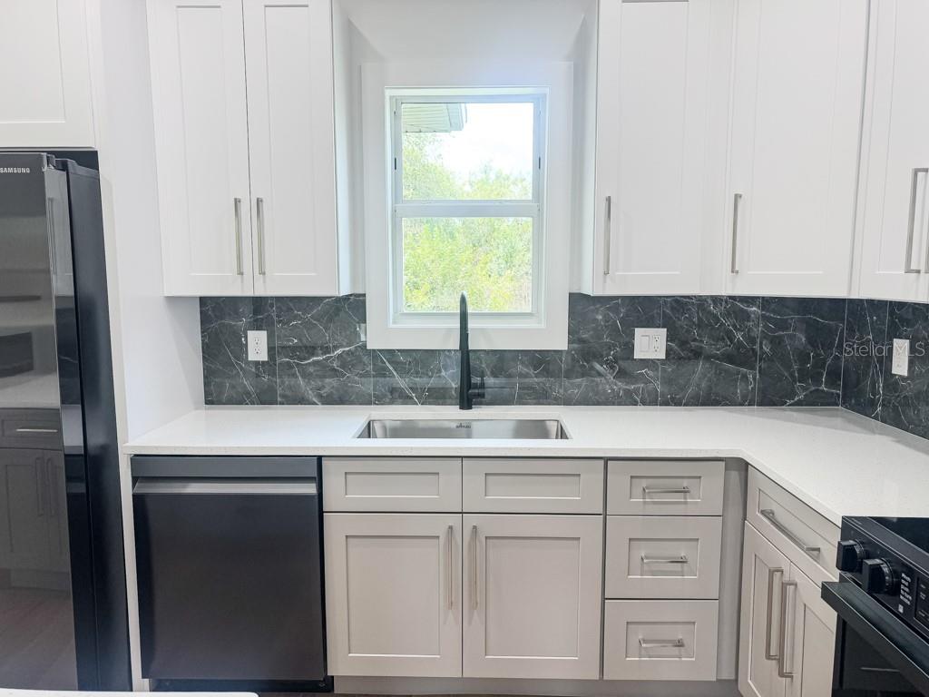4323 La France, North Port, FL 34286