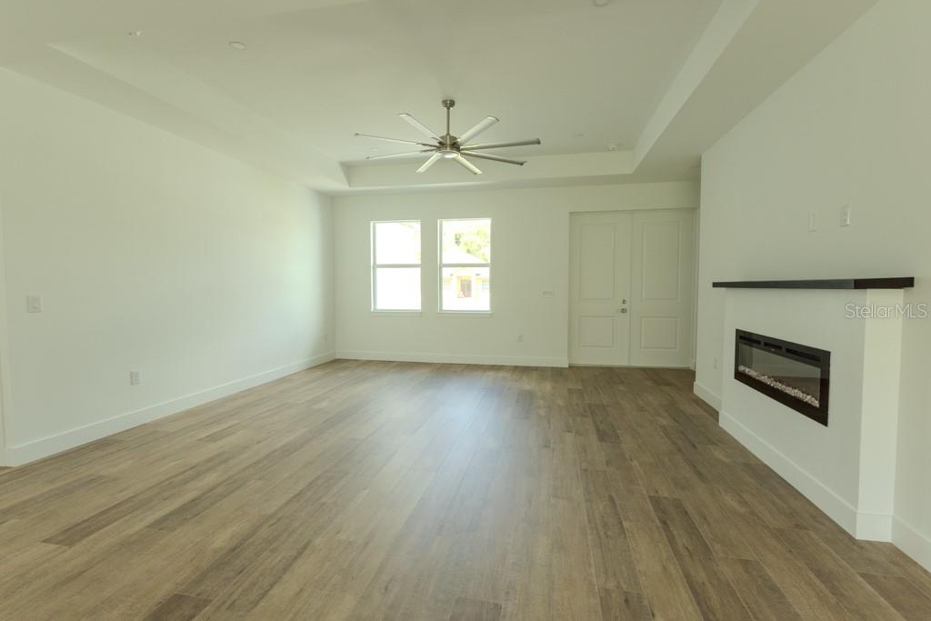 4323 La France, North Port, FL 34286