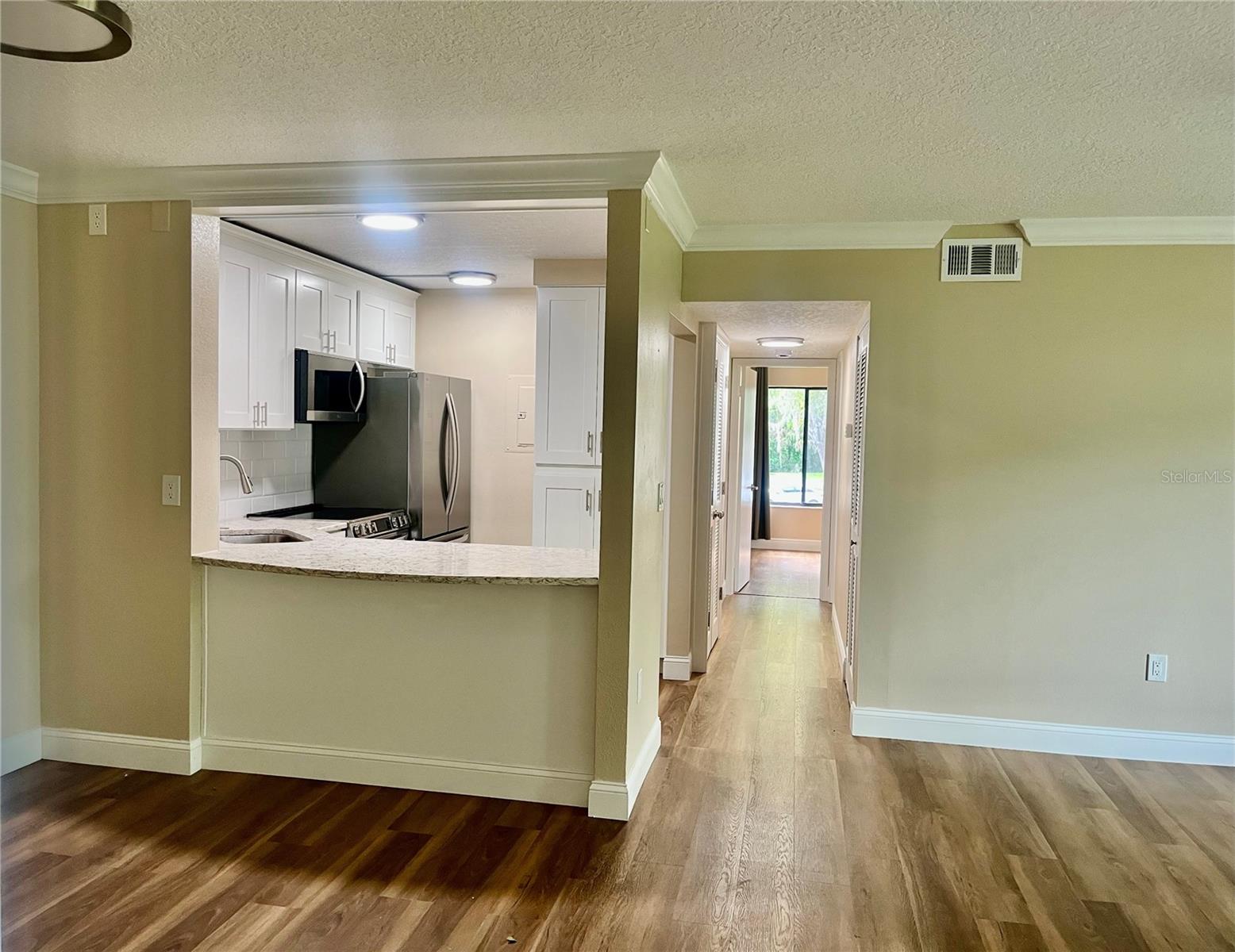 1423 Pine Glen Unit H2, Tarpon Springs, FL 34688
