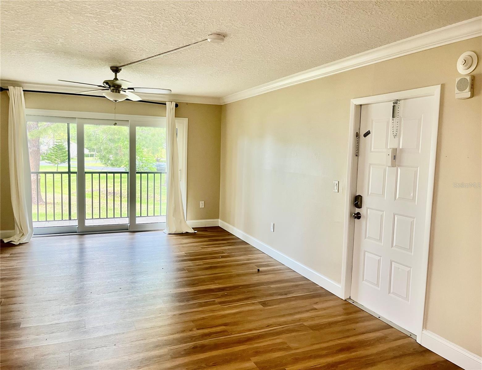 1423 Pine Glen Unit H2, Tarpon Springs, FL 34688