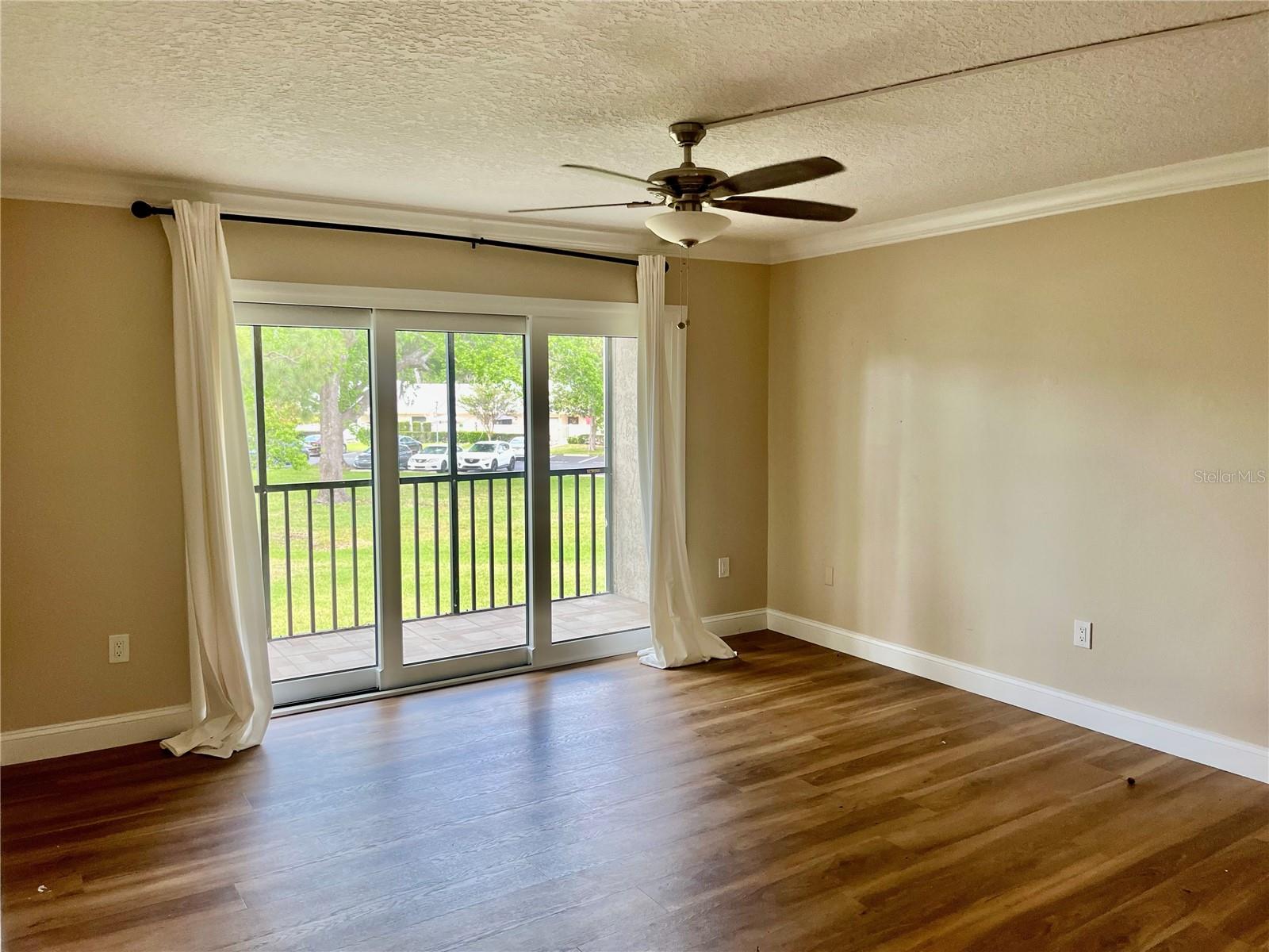 1423 Pine Glen Unit H2, Tarpon Springs, FL 34688