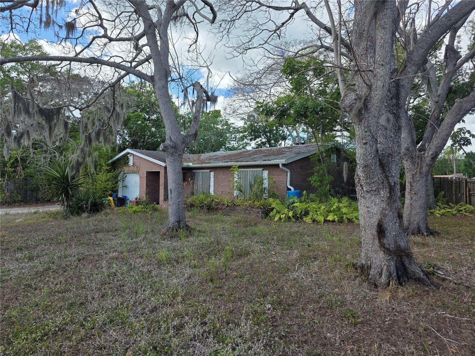 1016 Greer, Sarasota, FL 34237