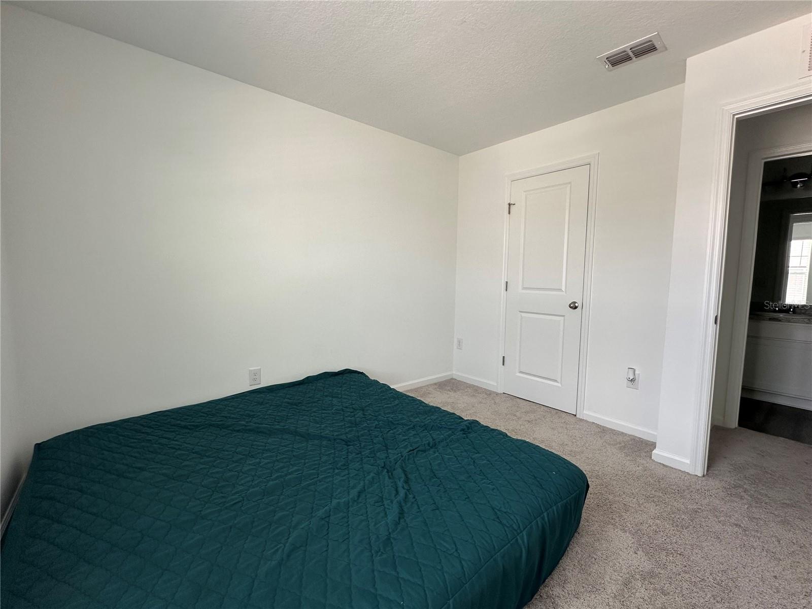 6287 Bucket, Gibsonton, FL 33534