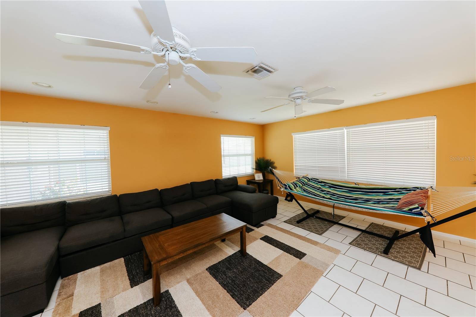 5211 24th Avenue, Bradenton, FL 34209