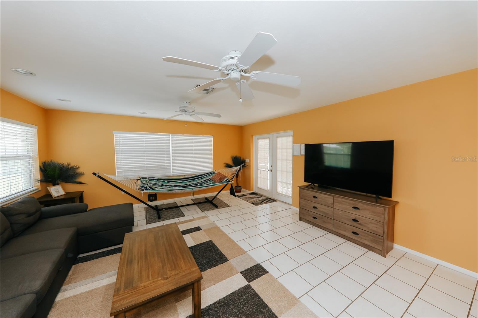5211 24th Avenue, Bradenton, FL 34209
