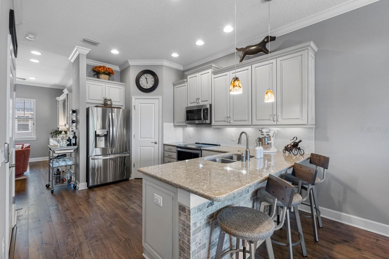6057 Moorings, St Petersburg, FL 33712