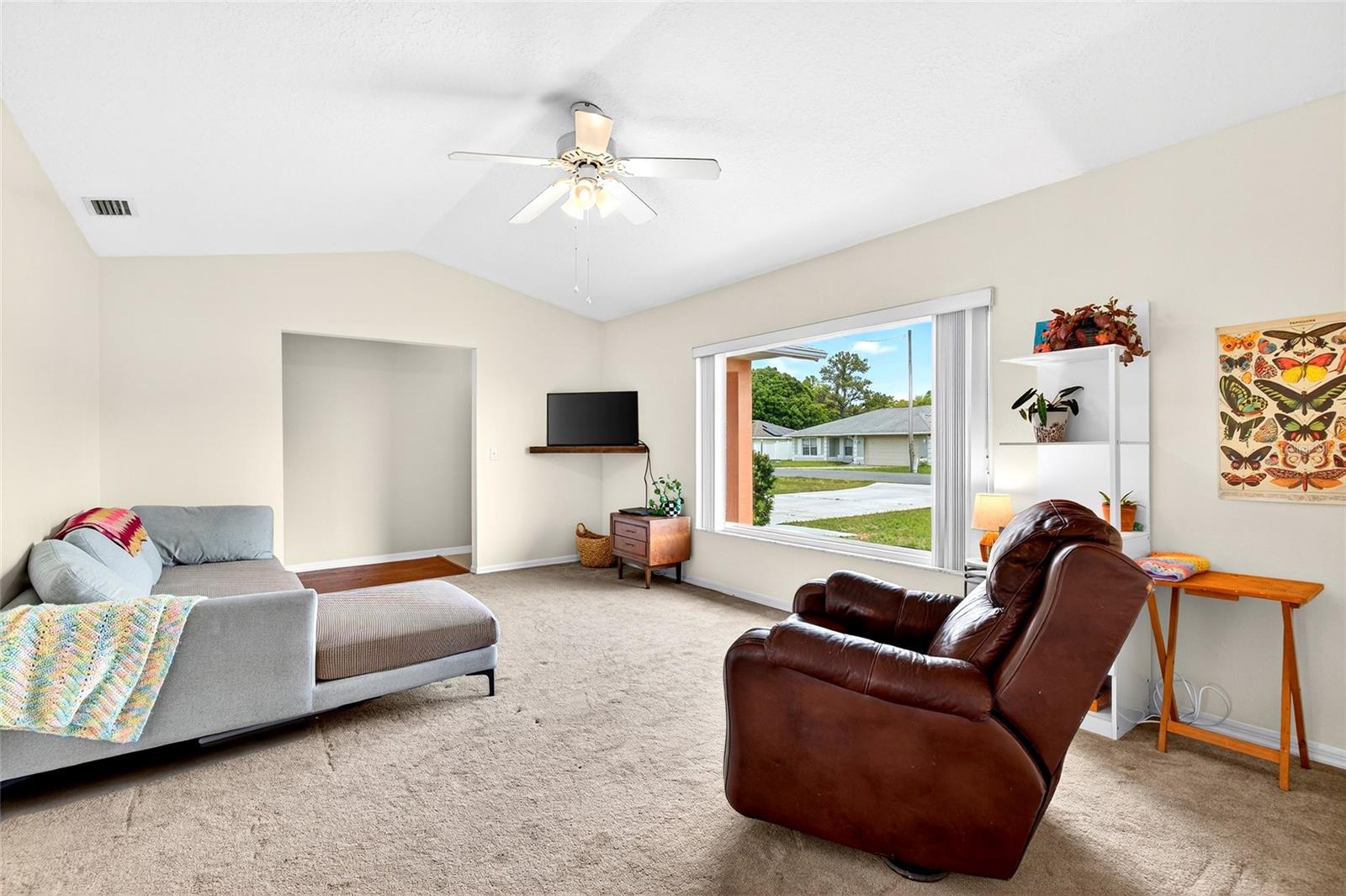 10 Almond, Ocala, FL 34472