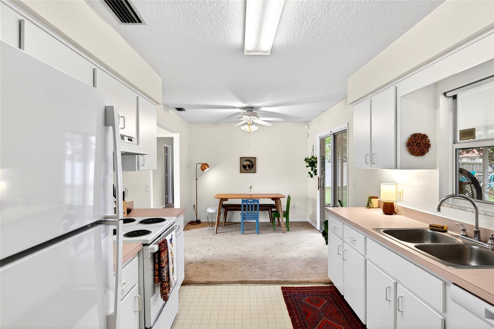 10 Almond, Ocala, FL 34472
