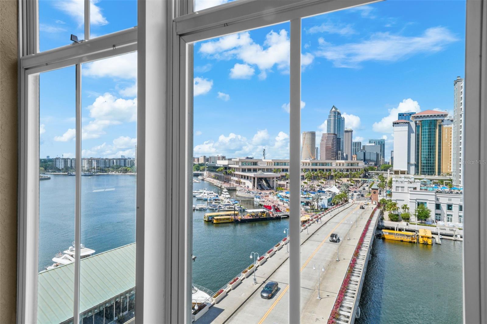 700 Harbour Island Unit 813, Tampa, FL 33602