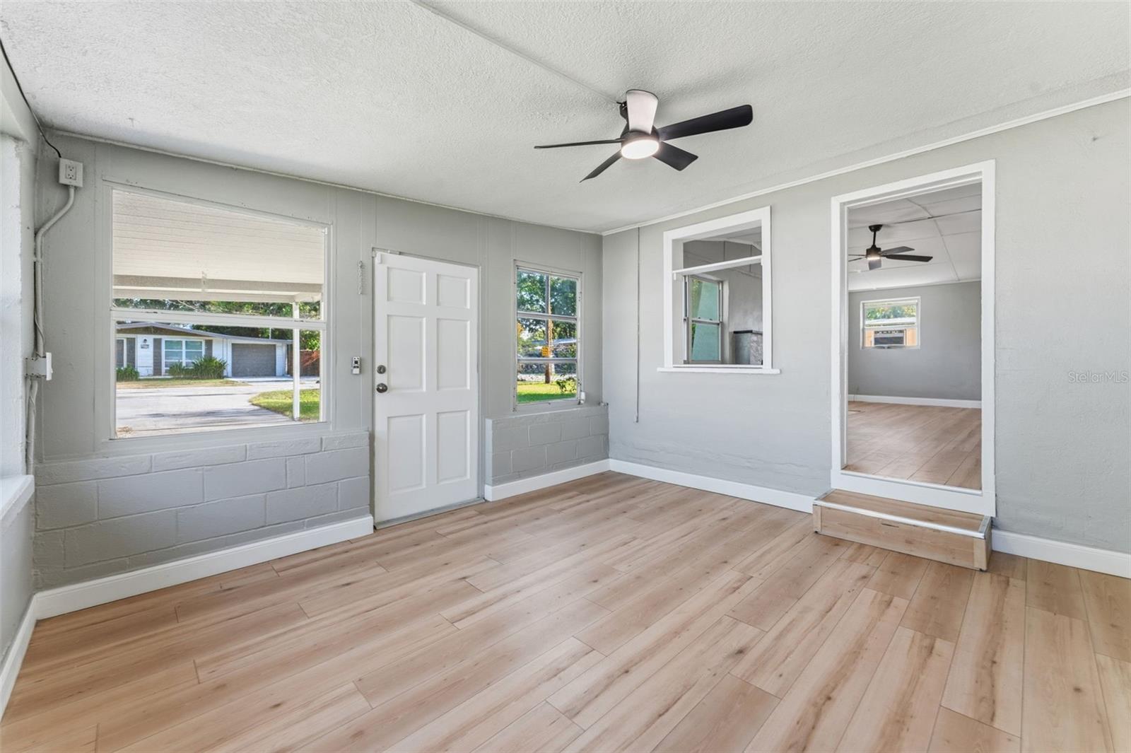 2521 Highland Acres Dr, Clearwater, FL 33761