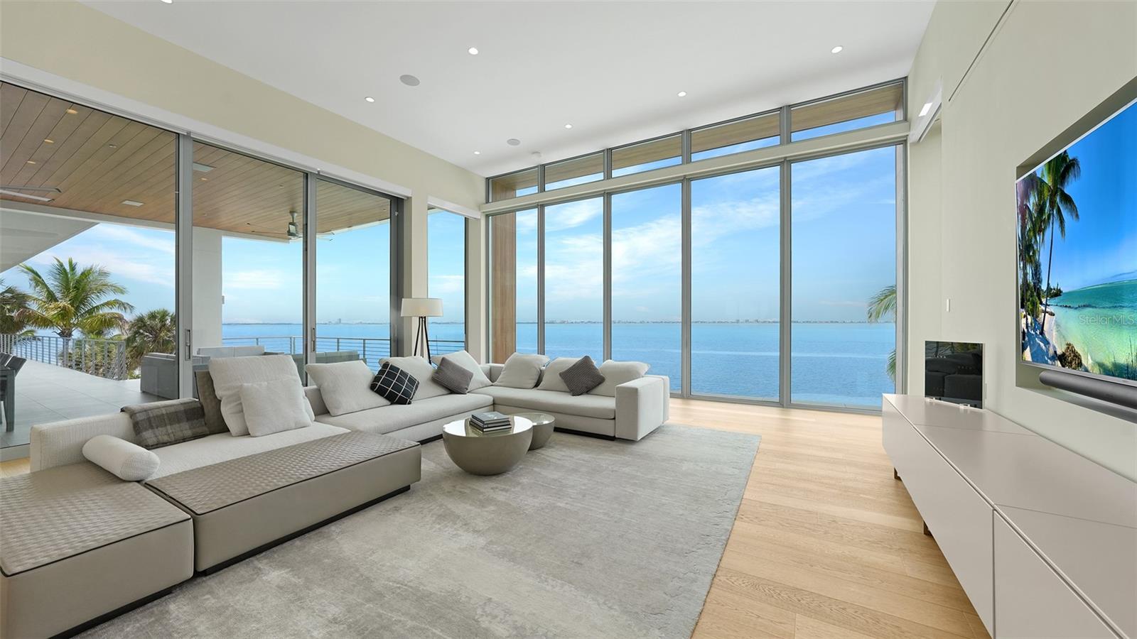 4123 Bay Shore, Sarasota, FL 34234