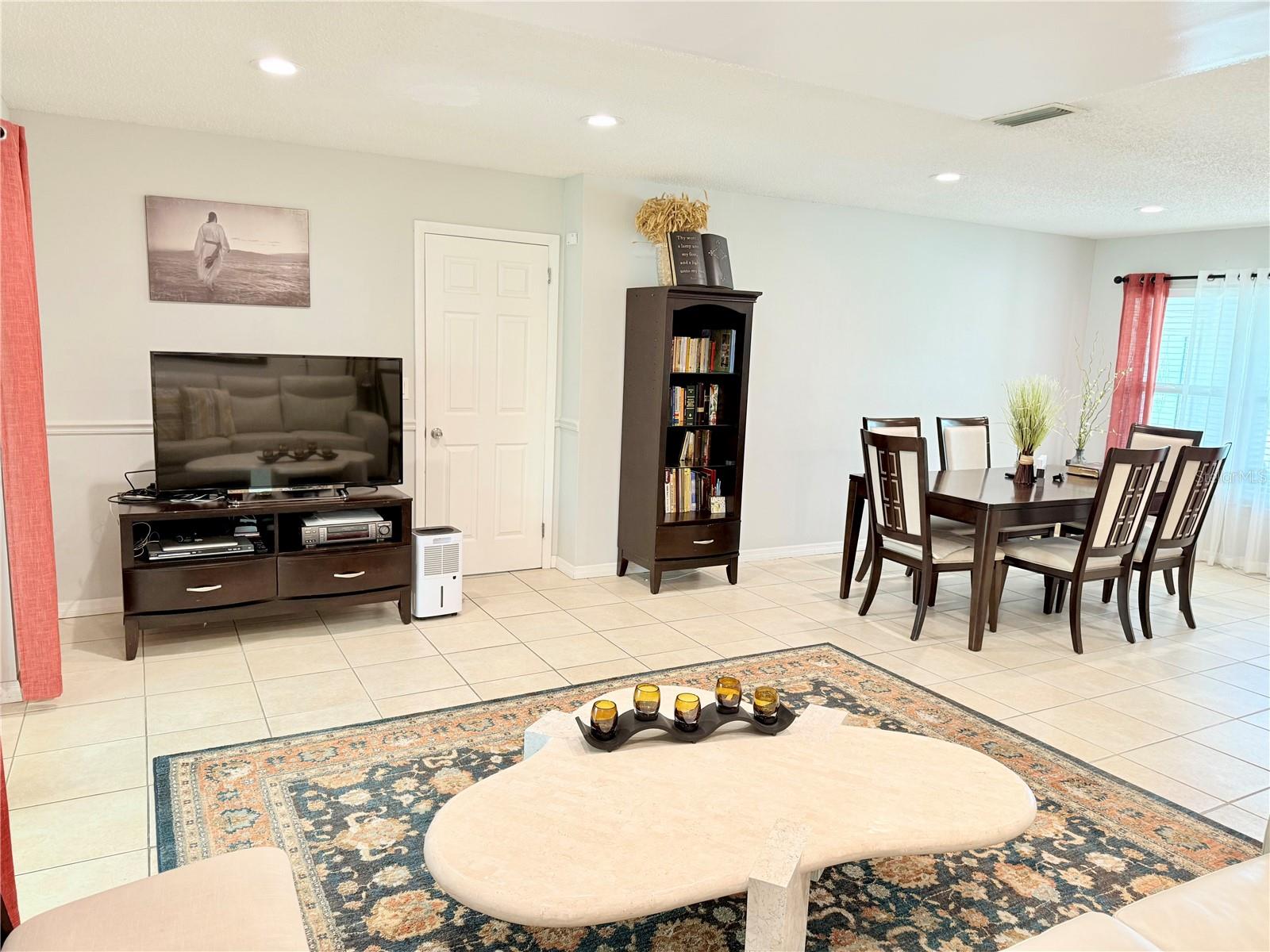 8509 La Boca, North Port, FL 34287