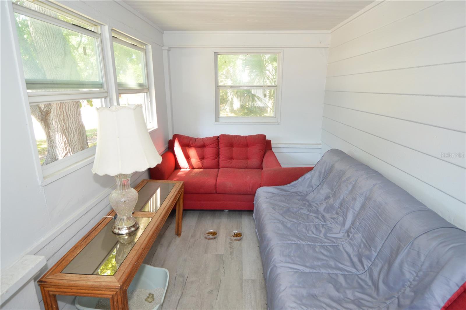 2351 25th, St Petersburg, FL 33712