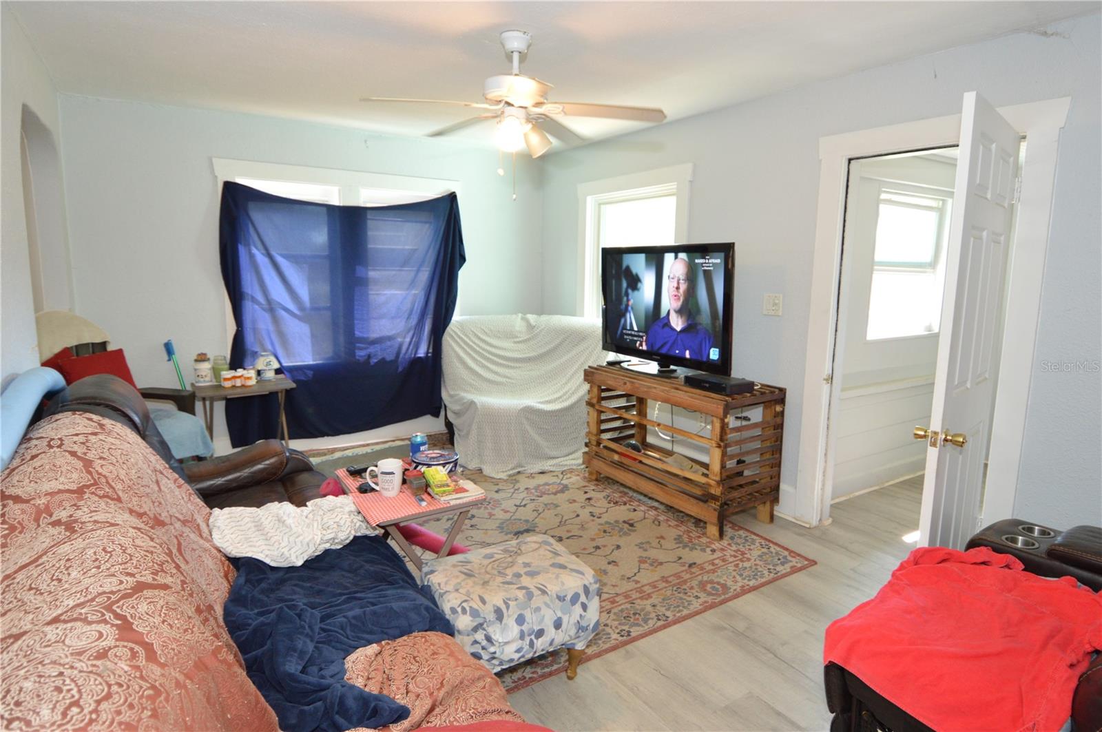2351 25th, St Petersburg, FL 33712