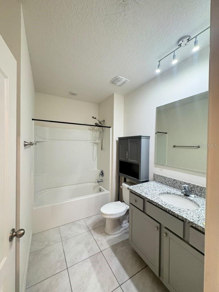 329 Winged Elm, Debary, FL 32713
