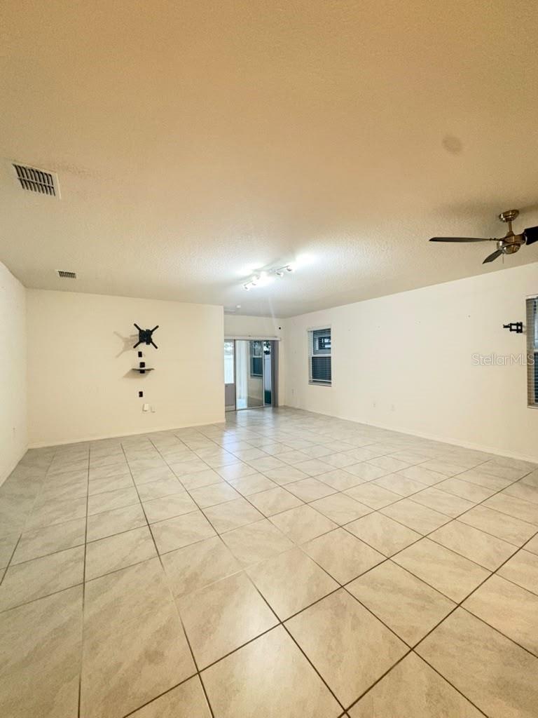 329 Winged Elm, Debary, FL 32713