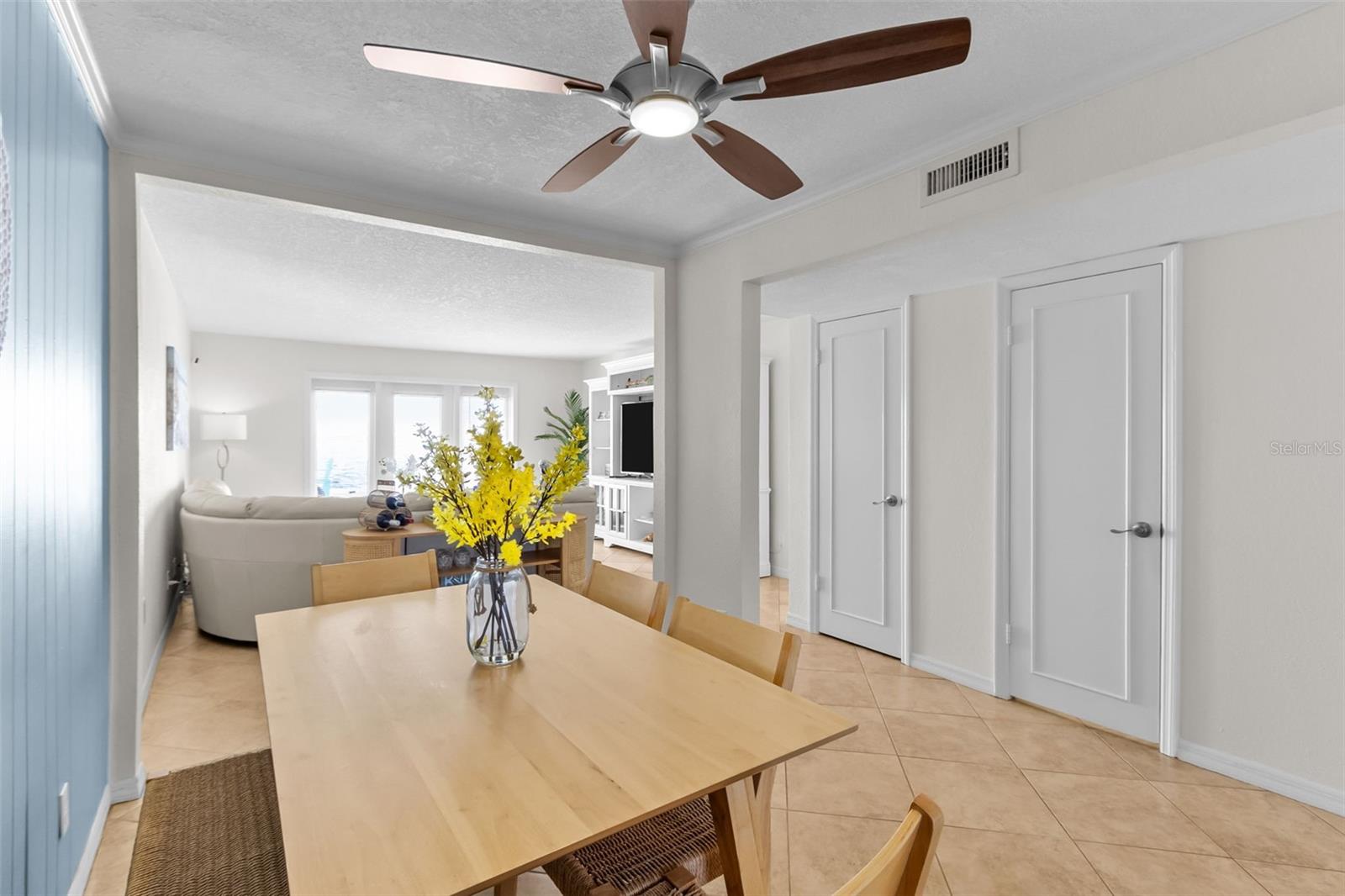 5026 Coquina Key Unit 5026, St Petersburg, FL 33705