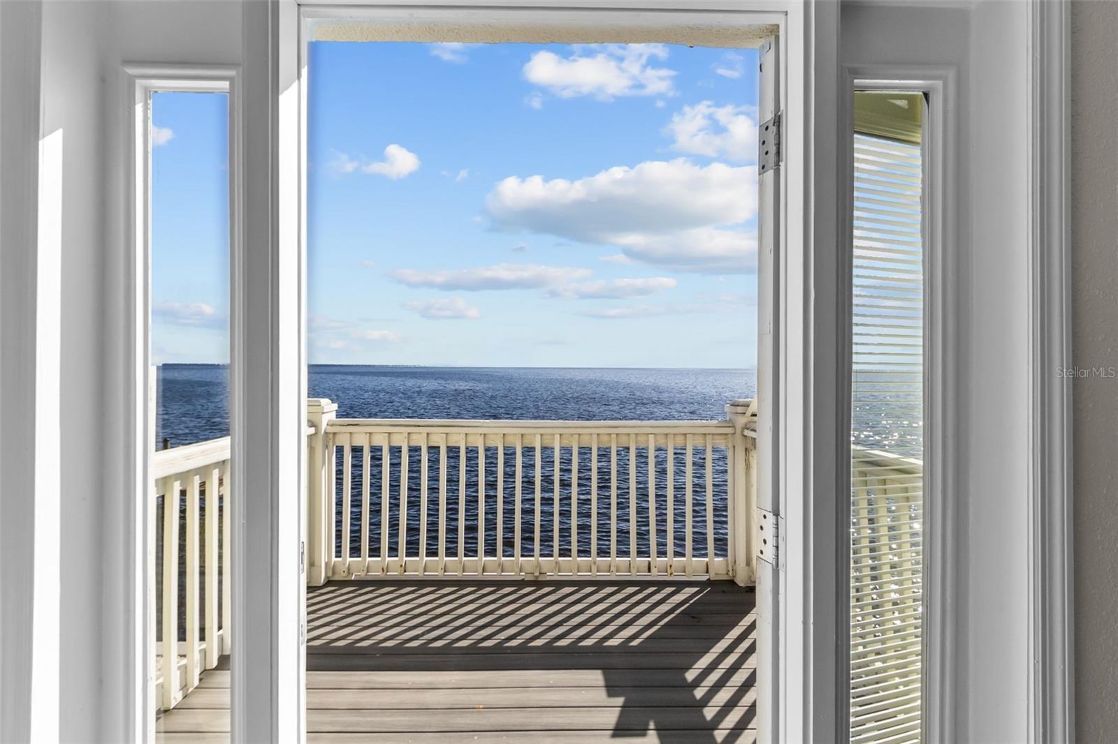5026 Coquina Key Unit 5026, St Petersburg, FL 33705