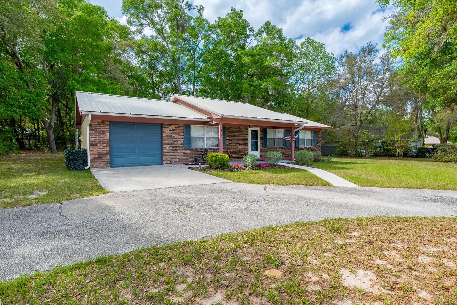 102 Swans Nest, Melrose, FL 32666