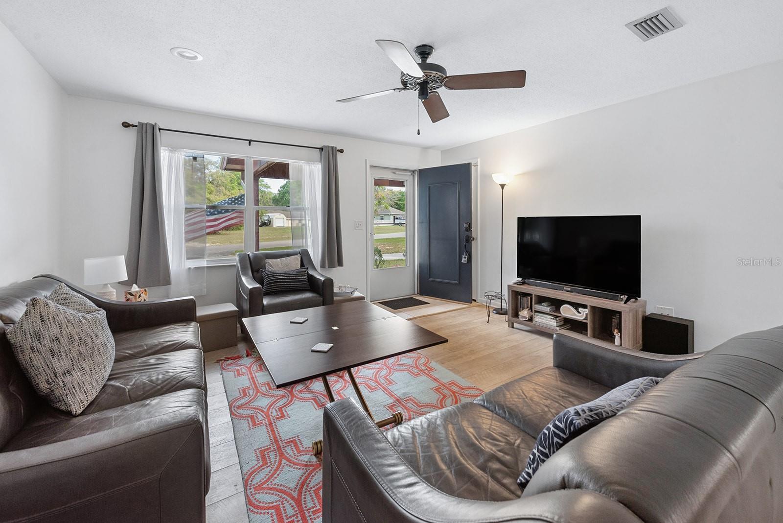 102 Swans Nest, Melrose, FL 32666