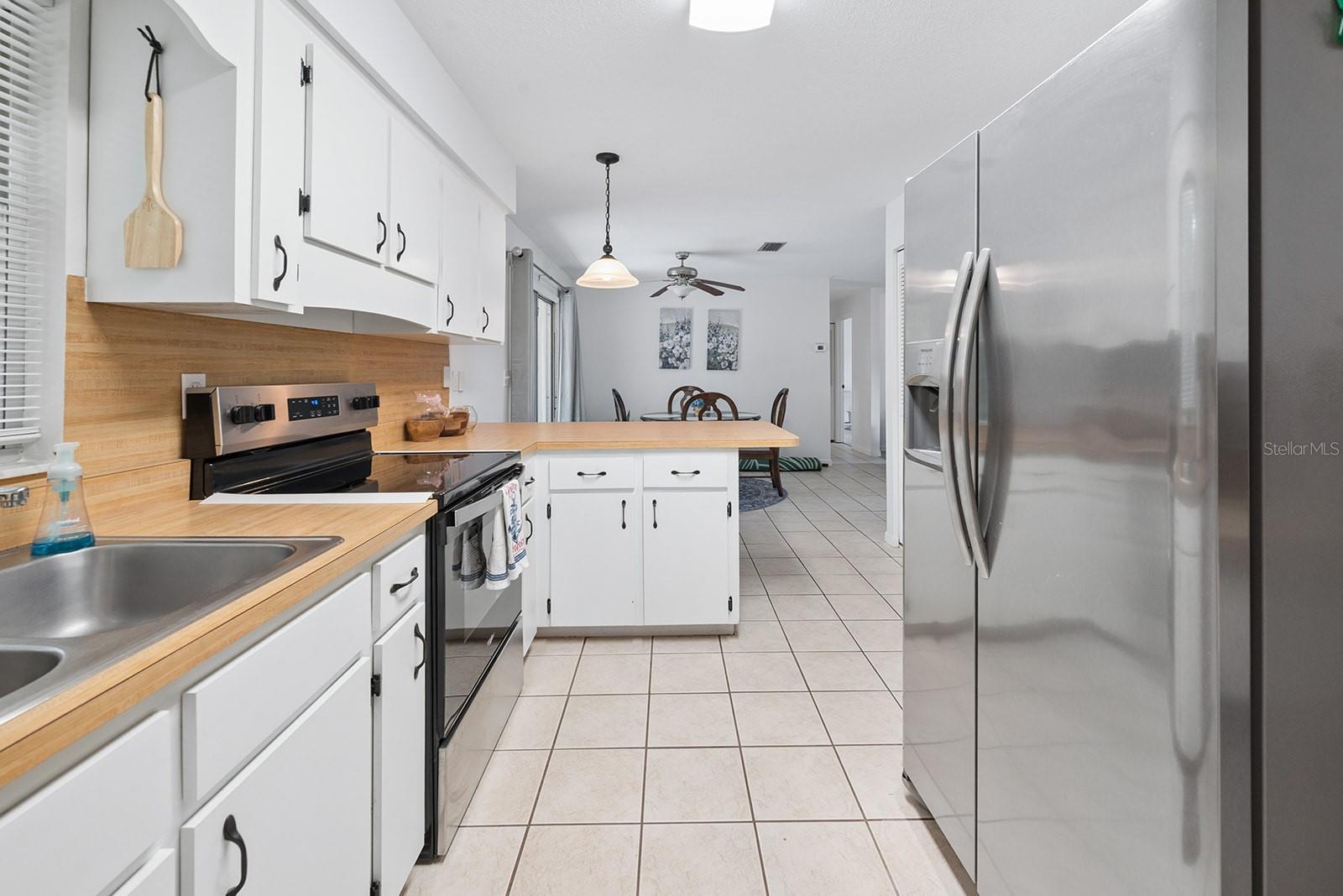 102 Swans Nest, Melrose, FL 32666
