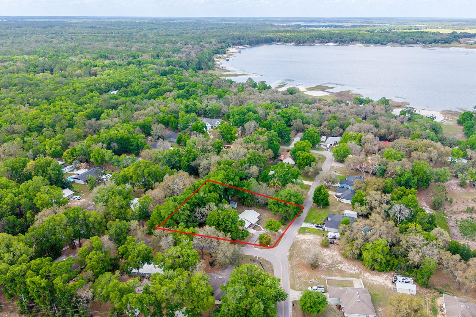 102 Swans Nest, Melrose, FL 32666