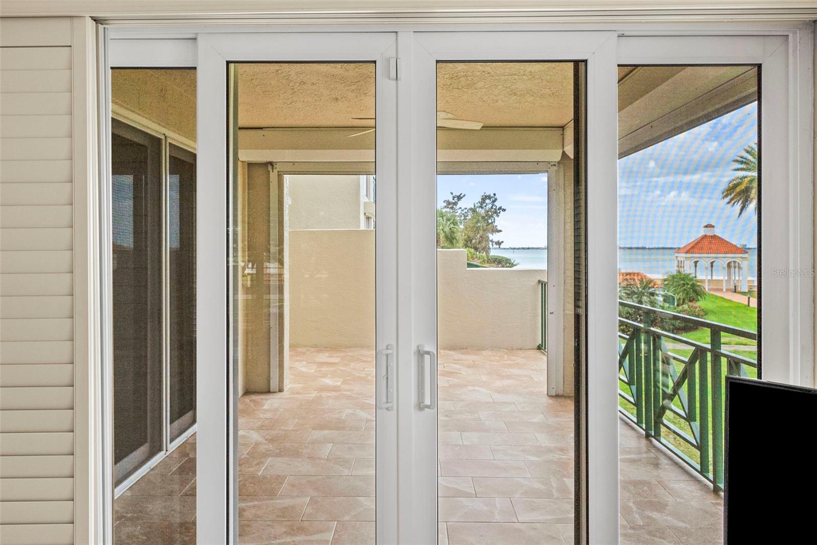 4780 Dolphin Cay Unit 109, St Petersburg, FL 33711