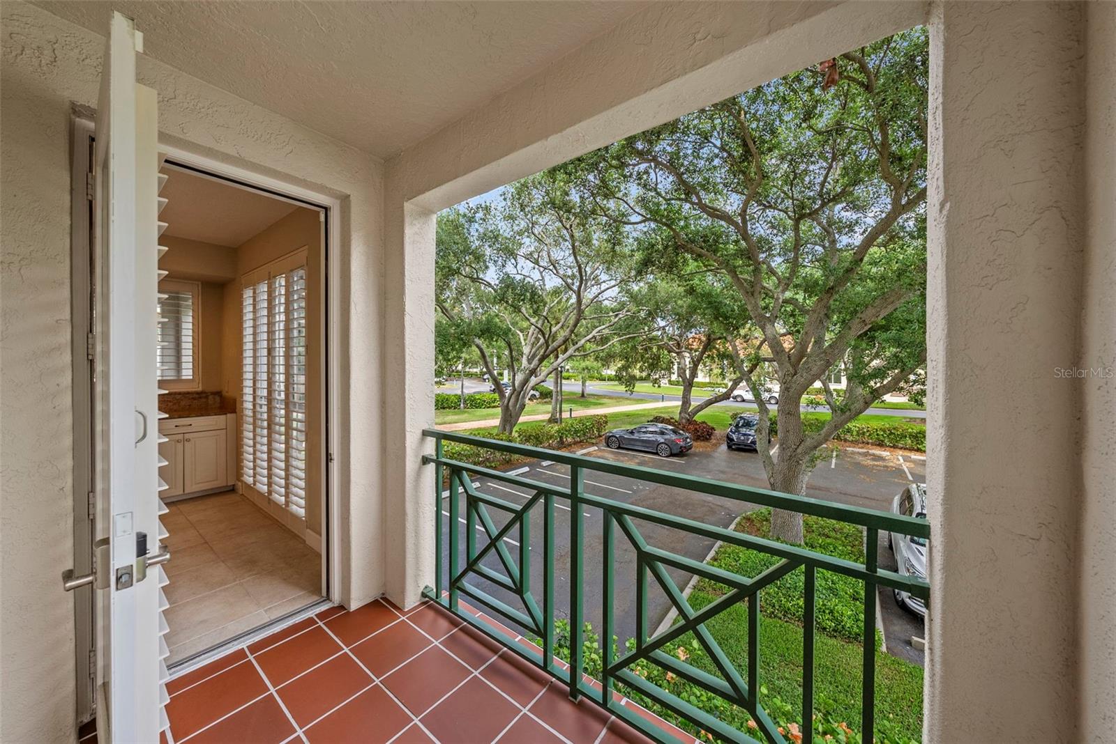 4780 Dolphin Cay Unit 109, St Petersburg, FL 33711