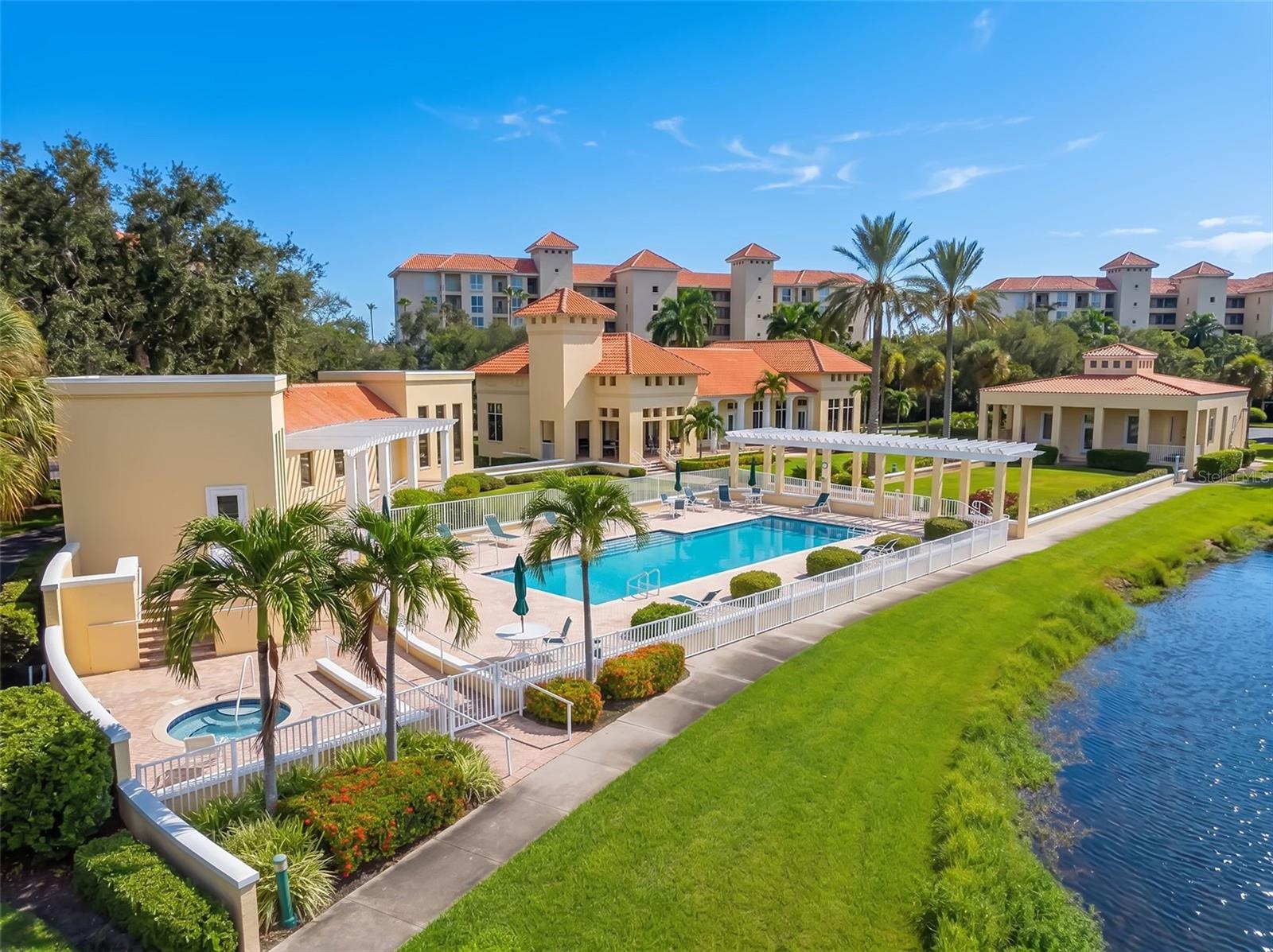 4780 Dolphin Cay Unit 109, St Petersburg, FL 33711