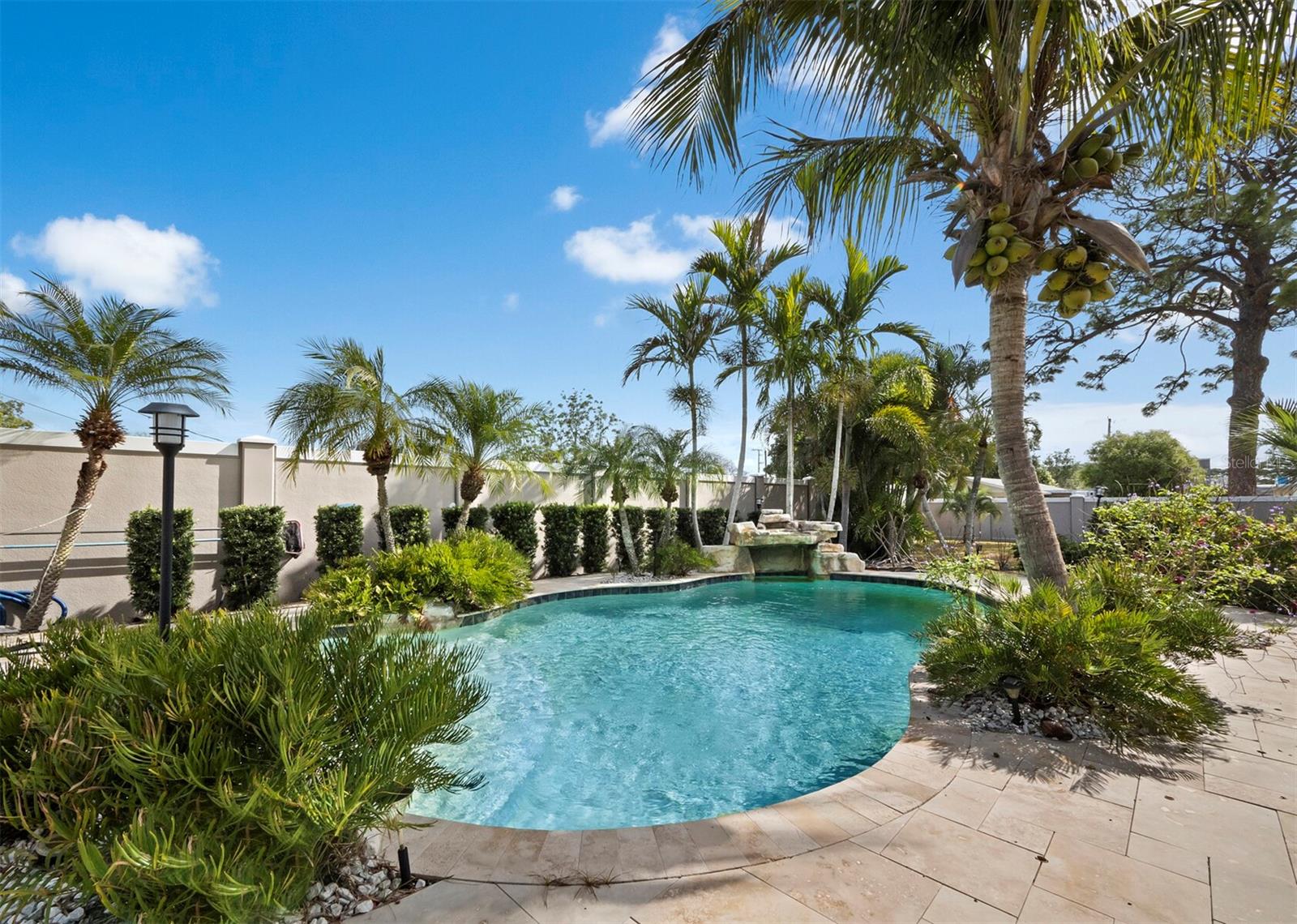 5618 Britannia, Sarasota, FL 34231