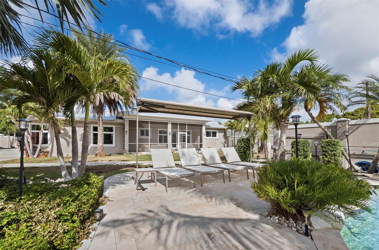 5618 Britannia, Sarasota, FL 34231